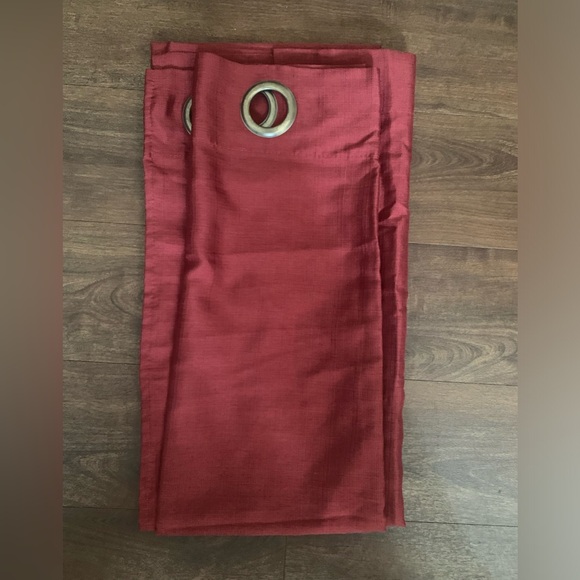 Single Panel Curtain Solid Burgundy 35.5”W X 82.5”L 65% Polyester 38% Cotton - Picture 3 of 6